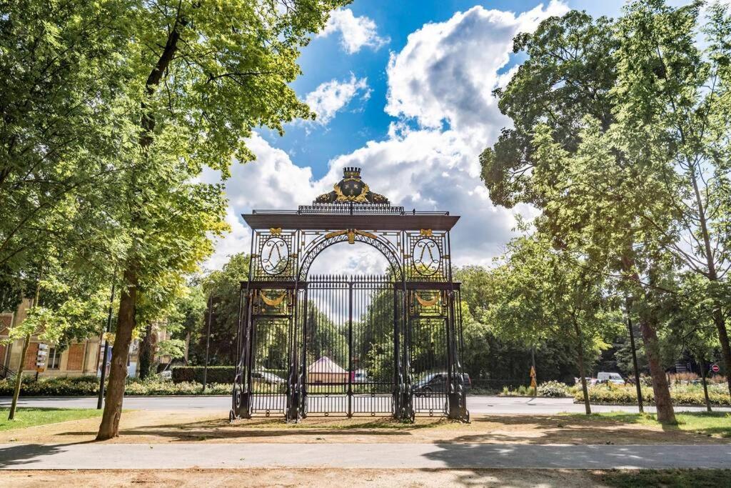 Heidsieck Apartment Reims Bagian luar foto