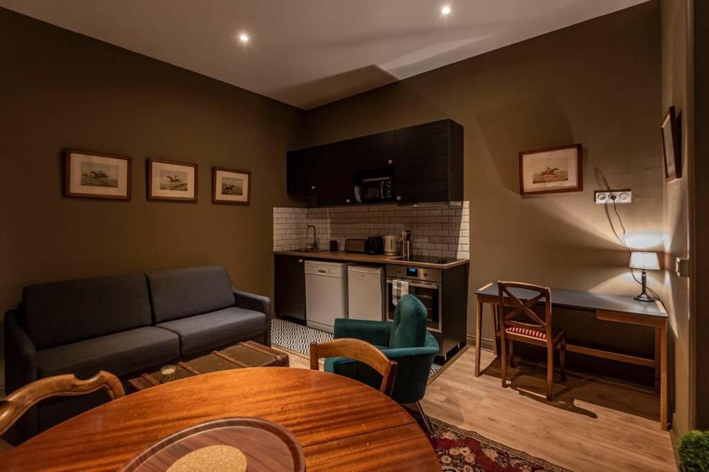 Heidsieck Apartment Reims Bagian luar foto